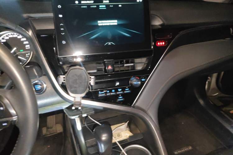 Used Toyota Camry 2021 2.0G Luxury Edition Audio And AC Panel