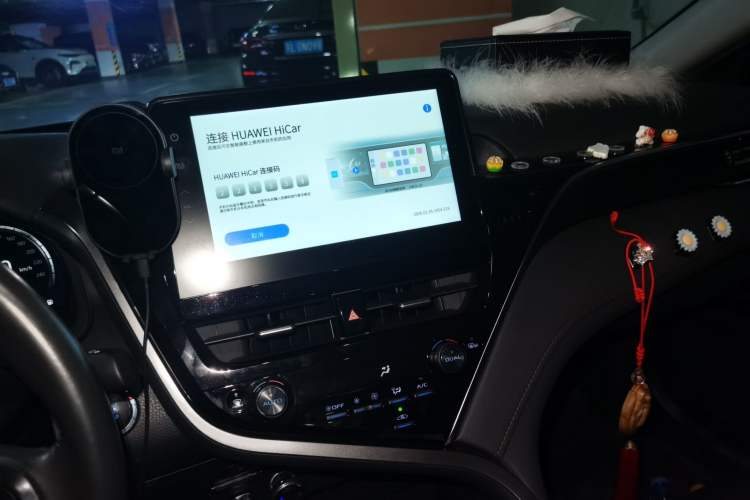 Used Toyota Camry 2021 2.5G Luxury Edition Audio And AC Panel