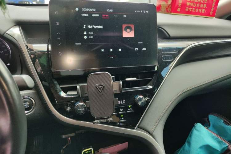 Used Toyota Camry 2021 2.5G Luxury Edition Audio And AC Panel