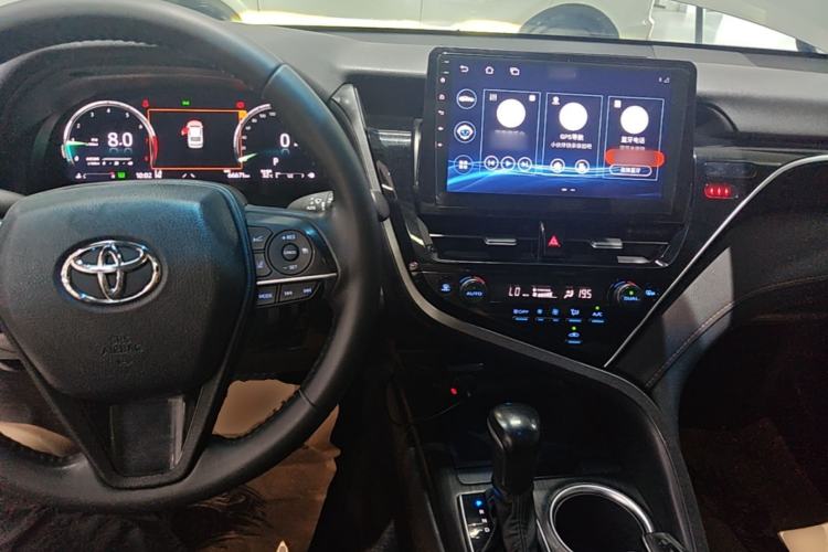 Used Toyota Camry 2021 2.5G Luxury Edition Center Console
