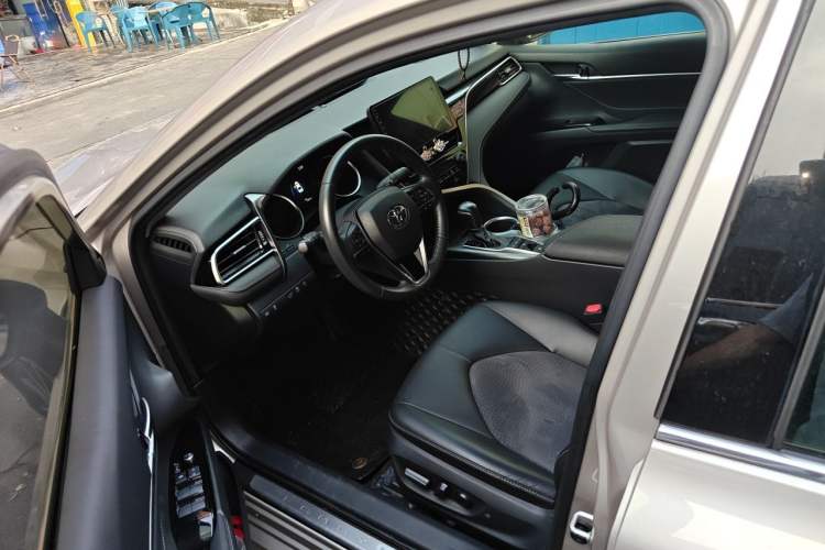 Used Toyota Camry 2021 2.0S FENGSHANG Edition Driver Seat