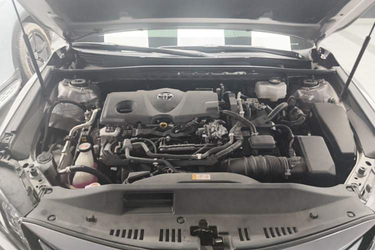 Used Toyota Camry 2021 Dual-Motor 2.5HG Luxury Edition Engine Bay