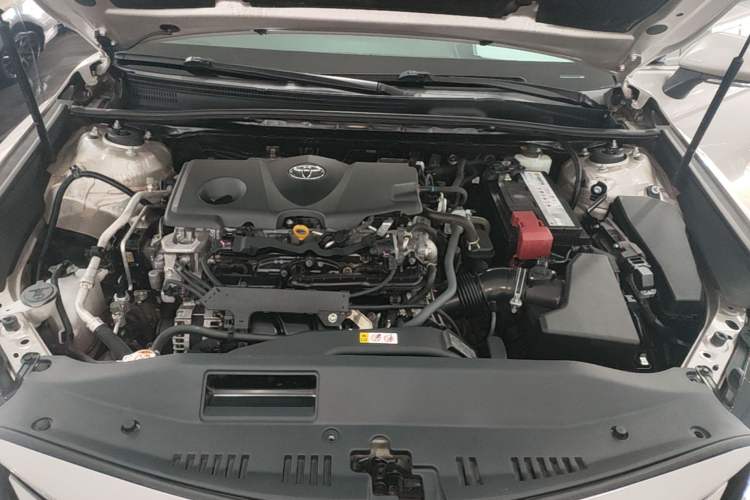 Used Toyota Camry 2021 2.5G Luxury Edition Engine Bay
