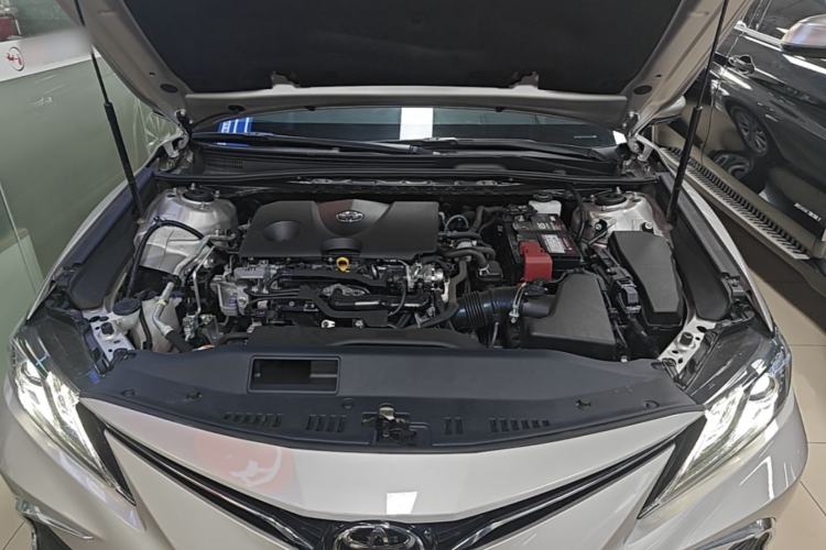 Used Toyota Camry 2021 2.0G Luxury Edition Engine Bay