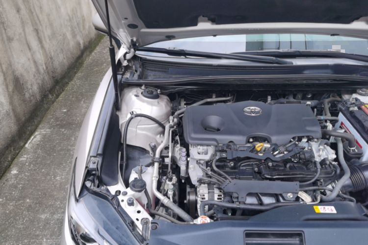 Used Toyota Camry 2021 2.5G Luxury Edition Engine Bay Right