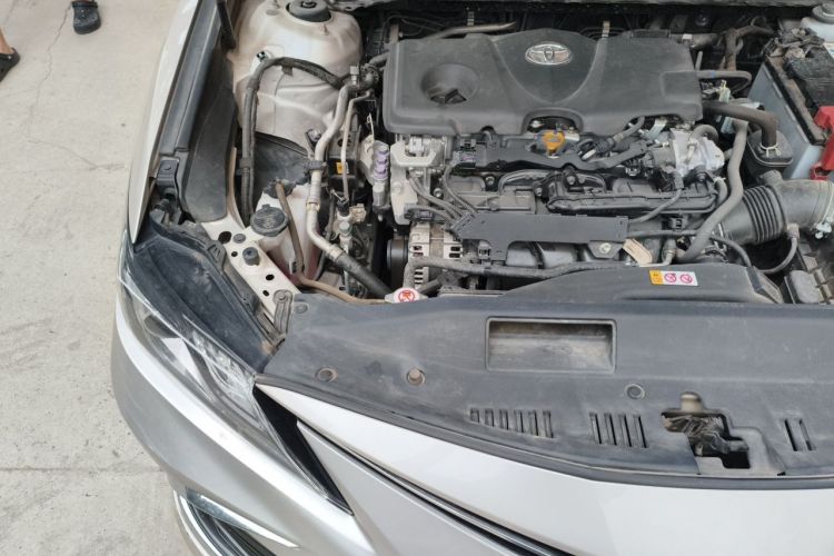 Used Toyota Camry 2021 2.5G Luxury Edition Engine Bay Right