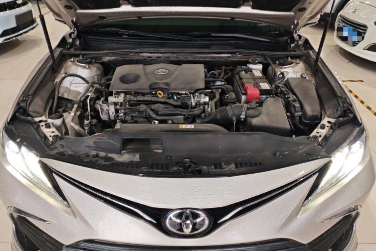 Used Toyota Camry 2021 2.0G Luxury Edition Engine Bay