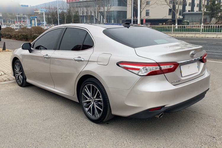 Used Toyota Camry 2021 2.5G Luxury Edition Exterior 4