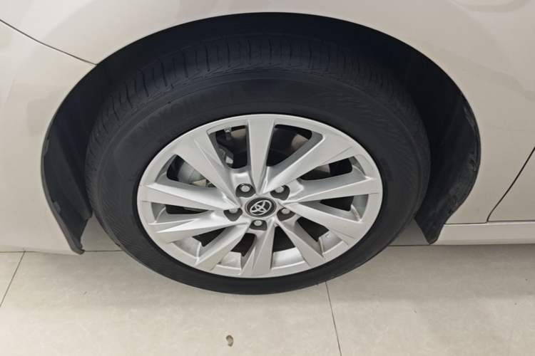 Used Toyota Camry 2021 Dual-Motor 2.5HG Luxury Edition Exterior 4