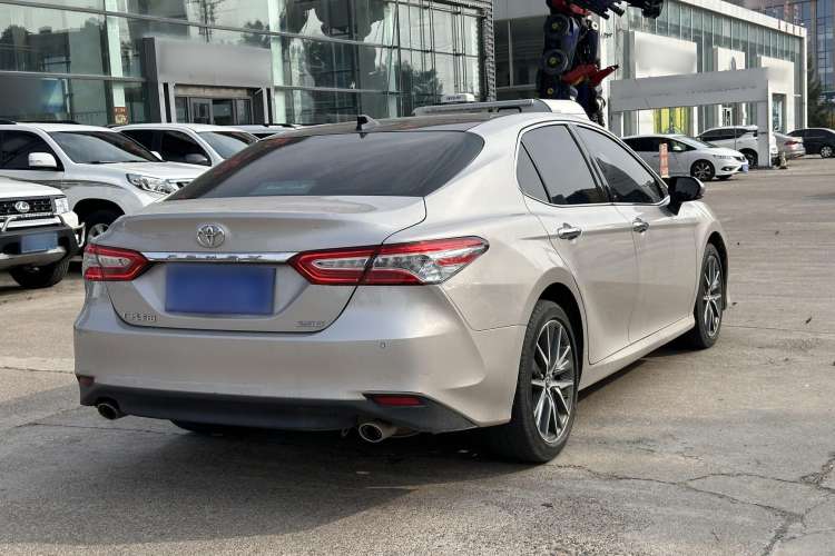 Used Toyota Camry 2021 2.5G Luxury Edition Exterior 4
