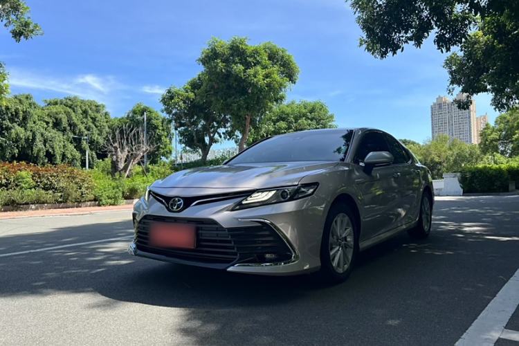 Used Toyota Camry 2021 2.0G Luxury Edition Exterior 4