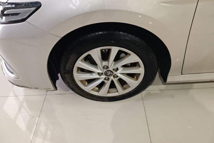 Used Toyota Camry 2021 2.0G Luxury Edition Exterior 4
