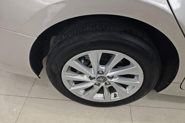Used Toyota Camry 2021 Dual-Motor 2.5HG Luxury Edition Exterior 5