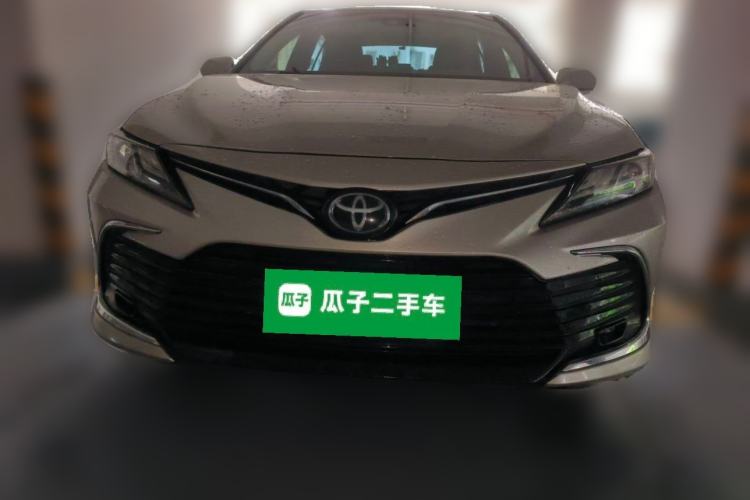 Used Toyota Camry 2021 2.0G Luxury Edition Front