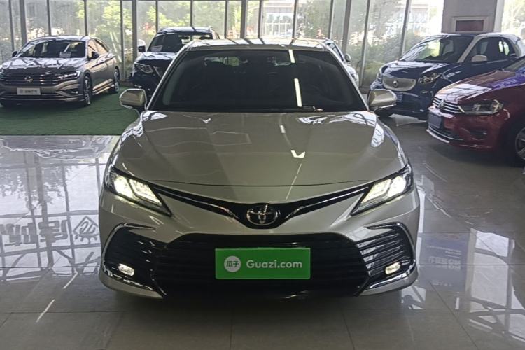 Used Toyota Camry 2021 2.0G Luxury Edition Front