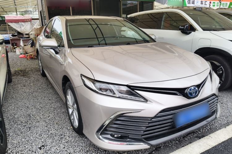 Used Toyota Camry 2021 Dual-Motor 2.5 HGVP Leading Edition Front Right 45 Deg