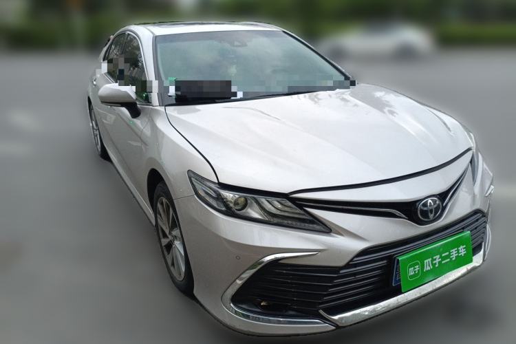 Used Toyota Camry 2021 2.0G Luxury Edition Front Right 45 Deg
