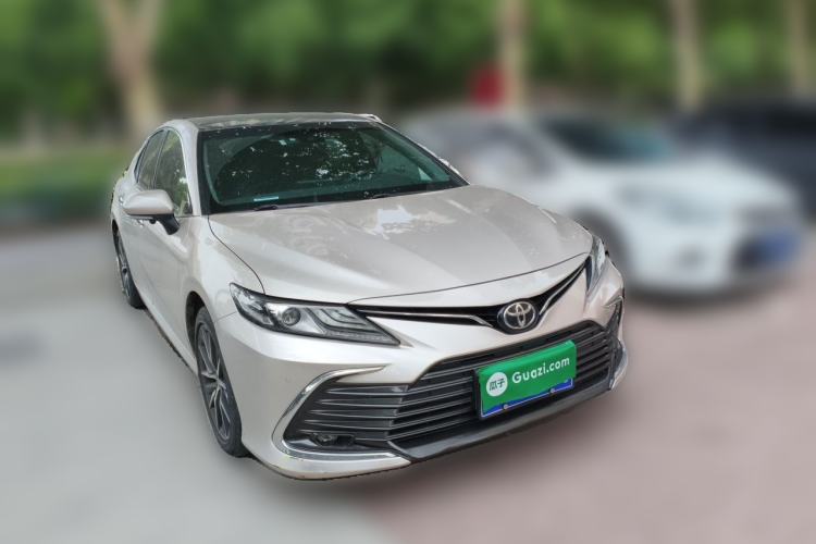 Used Toyota Camry 2021 2.5G Luxury Edition Front Right 45 Deg
