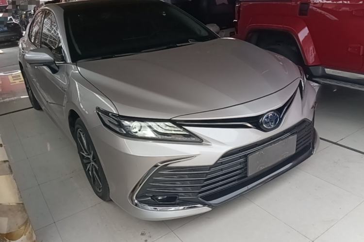 Used Toyota Camry 2021 Dual-Motor 2.5HG Luxury Edition Front Right 45 Deg