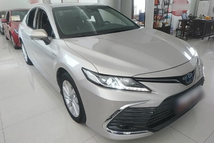 Used Toyota Camry 2021 Dual-Motor 2.5 HGVP Leading Edition Front Right 45 Deg