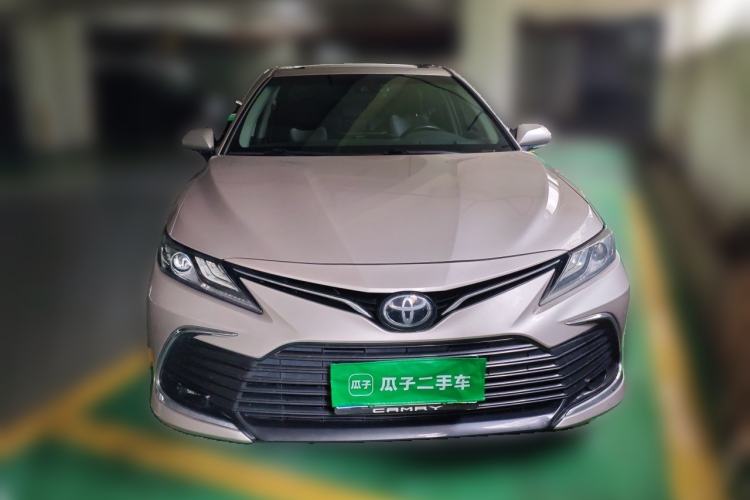 Used Toyota Camry 2021 2.0G Luxury Edition Front