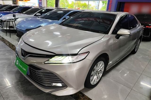 Used Toyota Camry 2021 2.0G Luxury Edition