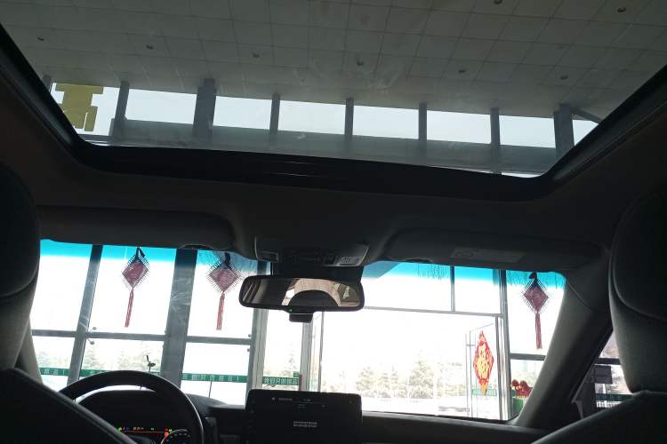 Used Toyota Camry 2021 2.5G Luxury Edition Headliner