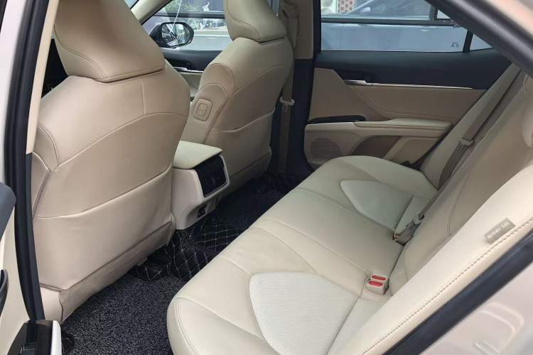 Used Toyota Camry 2021 Dual-Motor 2.5HG Luxury Edition Interior 3