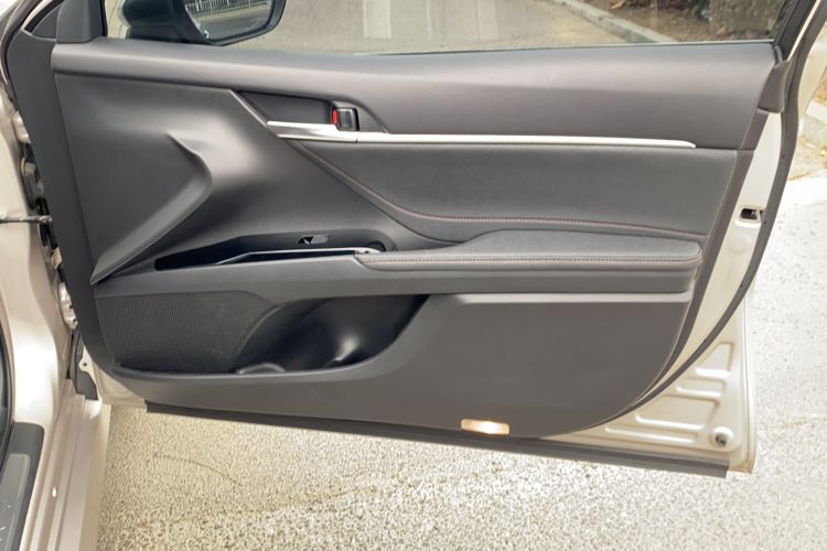Used Toyota Camry 2021 2.5G Luxury Edition Interior 4