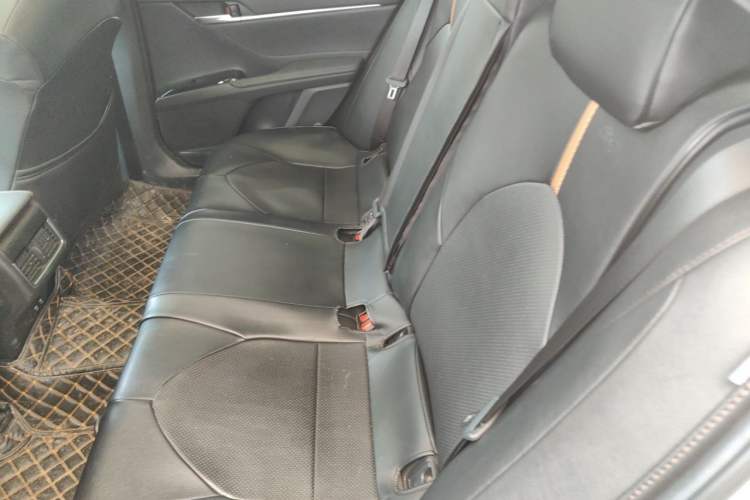 Used Toyota Camry 2021 2.5G Luxury Edition Interior 4
