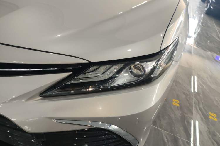 Used Toyota Camry 2021 2.5G Luxury Edition Left Front Headlight
