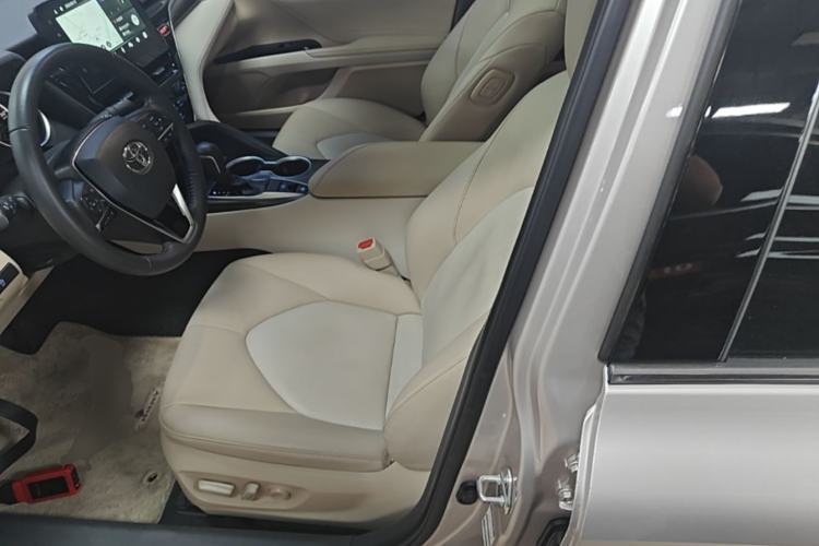 Used Toyota Camry 2021 2.0G Luxury Edition Left Front Seat