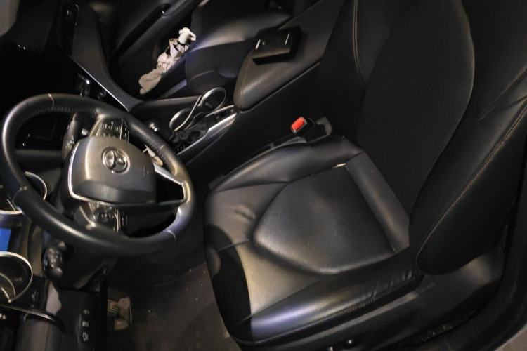 Used Toyota Camry 2021 2.0G Luxury Edition Left Front Seat