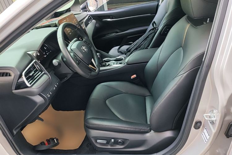 Used Toyota Camry 2021 2.5G Luxury Edition Left Front Seat