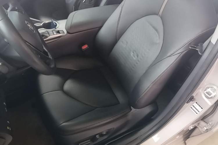 Used Toyota Camry 2021 Dual-Motor 2.5HG Luxury Edition Left Front Seat
