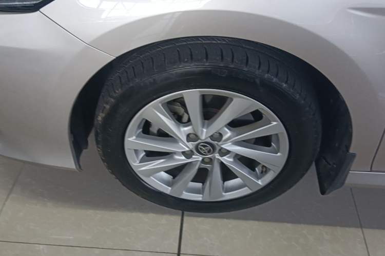 Used Toyota Camry 2021 2.0G Luxury Edition Left Front Wheel Hub