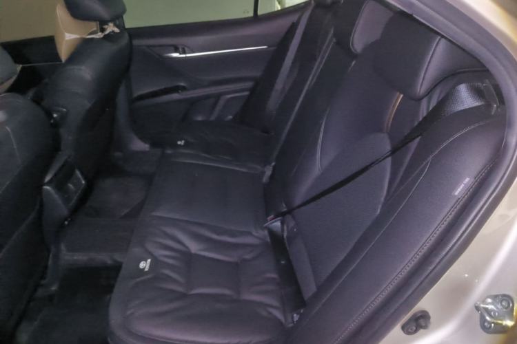 Used Toyota Camry 2021 2.0G Luxury Edition Left Rear Seat