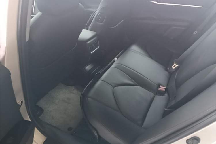 Used Toyota Camry 2021 Dual-Motor 2.5HG Luxury Edition Left Rear Seat