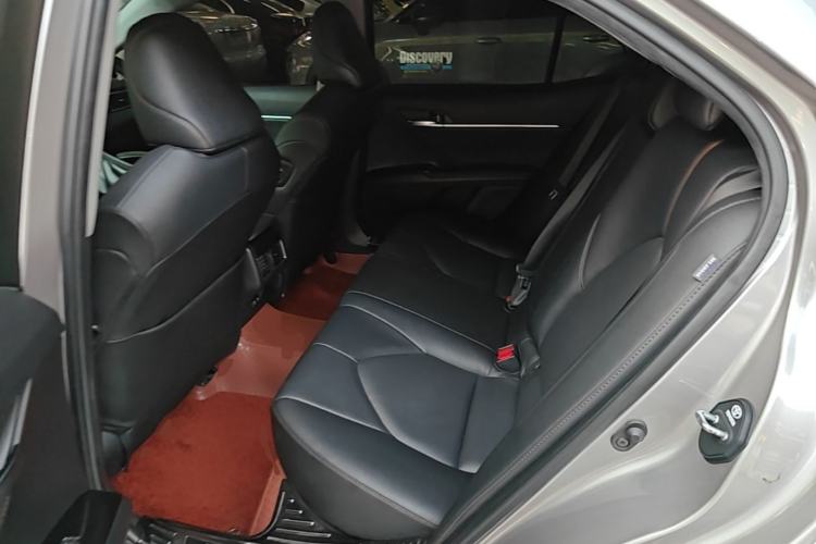 Used Toyota Camry 2021 2.0G Luxury Edition Left Rear Seat