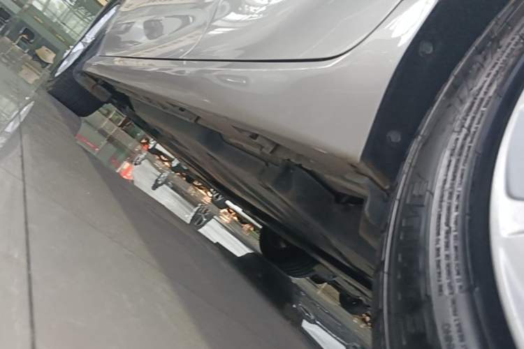 Used Toyota Camry 2021 2.0G Luxury Edition Left Side Sill