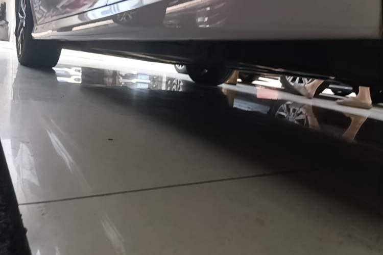 Used Toyota Camry 2021 Dual-Motor 2.5HG Luxury Edition Left Side Sill