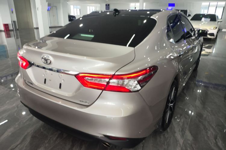 Used Toyota Camry 2021 2.5G Luxury Edition Rear Right 45 Deg