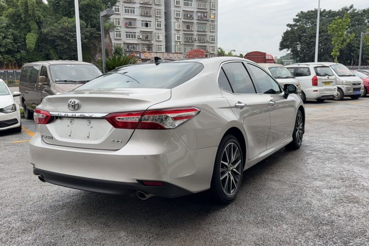 Used Toyota Camry 2021 2.5G Luxury Edition Rear Right 45 Deg