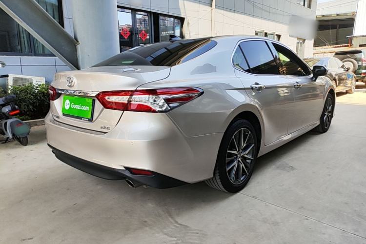 Used Toyota Camry 2021 2.5G Luxury Edition Rear Right 45 Deg