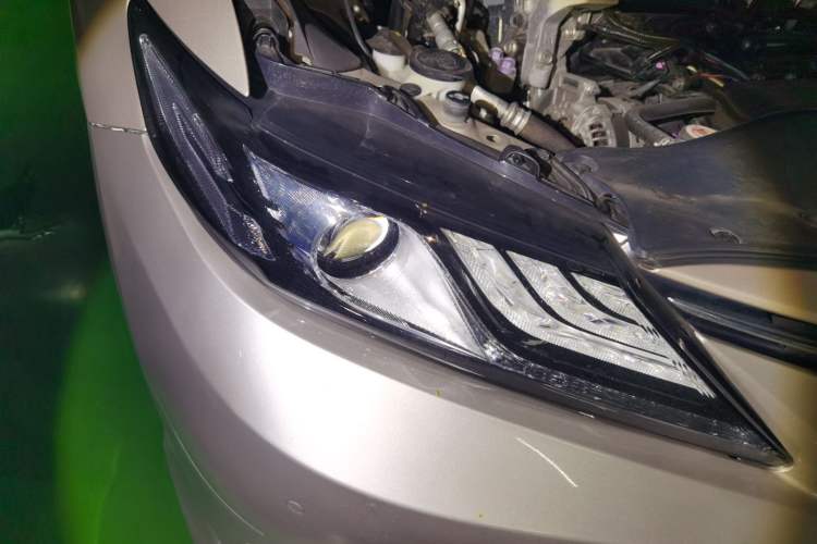 Used Toyota Camry 2021 2.0G Luxury Edition Right Front Headlight