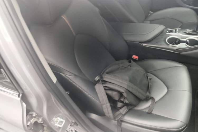 Used Toyota Camry 2021 Dual-Motor 2.5HG Luxury Edition Right Front Seat