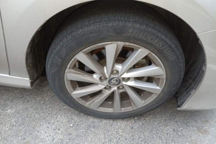 Used Toyota Camry 2021 2.0G Luxury Edition Right Front Wheel Hub