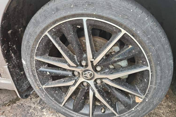 Used Toyota Camry 2021 2.0S FENGSHANG Edition Right Front Wheel Hub