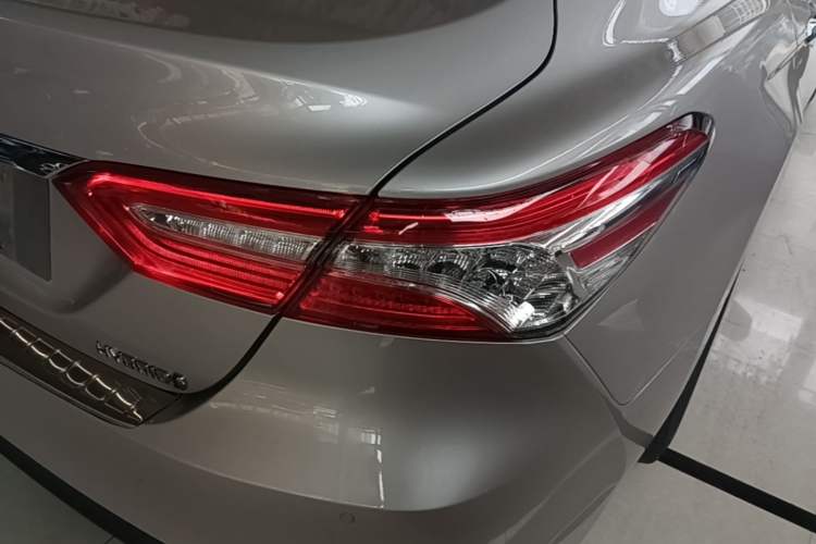 Used Toyota Camry 2021 Dual-Motor 2.5HG Luxury Edition Right Rear Taillight