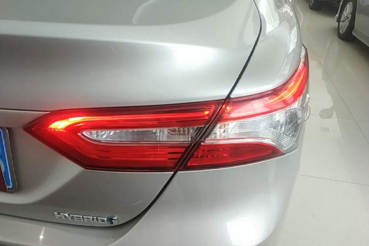 Used Toyota Camry 2021 Dual-Motor 2.5 HGVP Leading Edition Right Rear Taillight